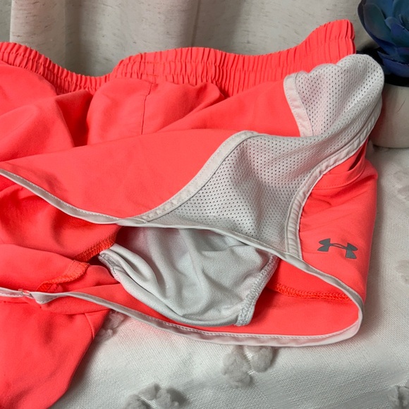 Under Armour Women's Bright Pink Athletic Shorts - Picture 5 of 6